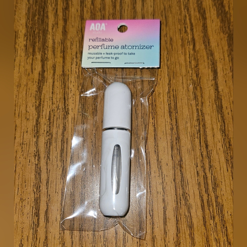 Refillable Perfume Atomizer In White Marble BNIB - Picture 3 of 8